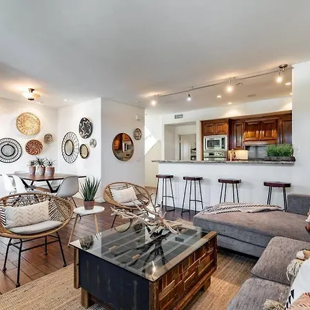 Your Home In San Diego - Two-Car Garage